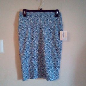 LulaRoe Cassie pencil skirt